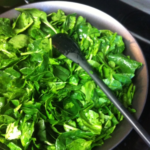 [Leaf Parade. Crustless spinach + cheddar quiche.]